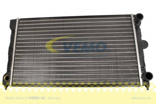 Радиатор охлаждения двигателя VEMO V15-60-5020