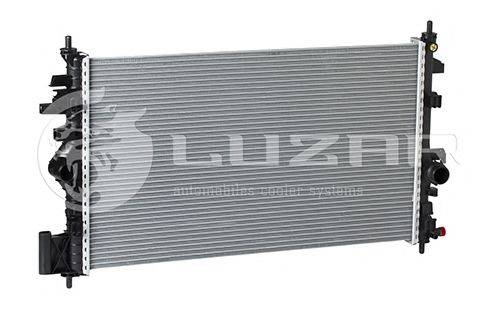 Радиатор охлаждения двигателя LUZAR LRc 2126